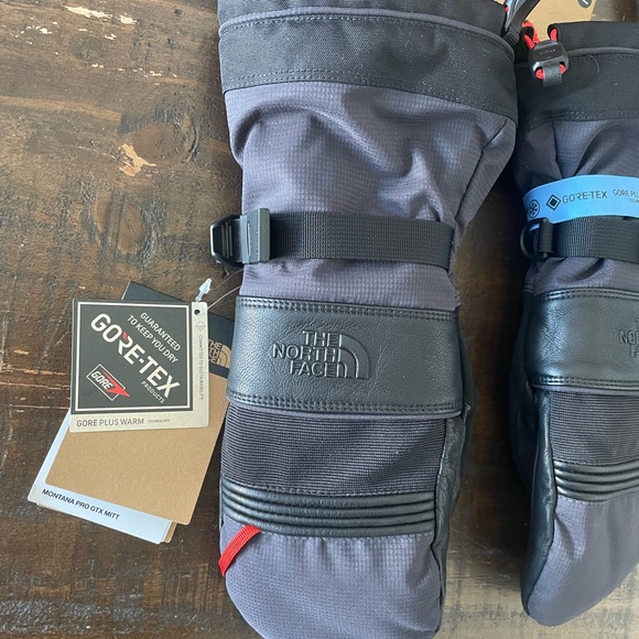 The North Face Montana Pro GTX Mitt - Picture 2 of 6